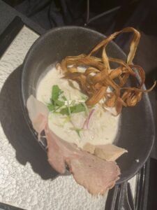 東京の友人は今日も容赦がない